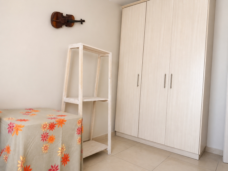 To Let 3 Bedroom Property for Rent in Burgundy Estate Western Cape